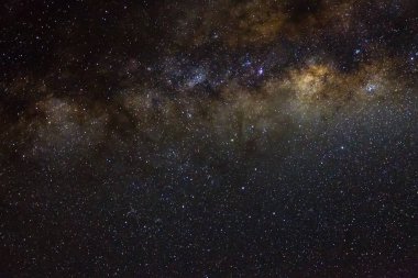 Yıldızlar ve galaksiler gökyüzü gece evreni parlak yıldız alanının siyah yıldızlı arka planı