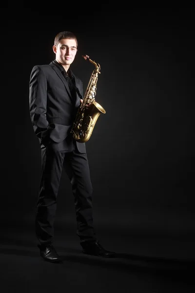 Saxofonista saxofonista s sax alto — Stock fotografie