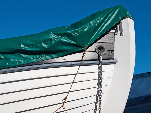 Boeg van een houten boot — Stockfoto