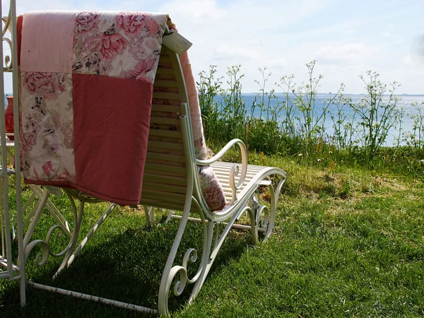 Luxury sunbed on the beach — Stock Photo, Image