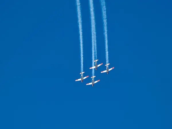 Aeróbica aérea Força Aérea de Israel no Dia da Independência de Israel — Fotografia de Stock