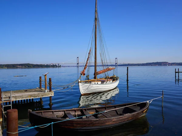 Vecchia Barca Vela Legno Tradizionale Vintage Middelfart Marina Danimarca — Foto Stock