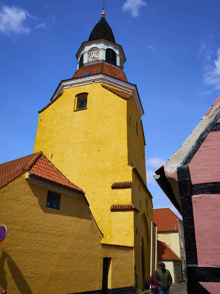 Antigua Torre Del Campanario Clásico Ciudad Vieja Faaborg Funnen Dinamarca — Foto de Stock