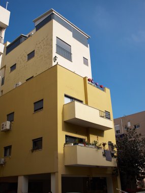 Klasik bauhaus tarzında eski ev