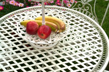 Demir bahçe masa ve sandalye