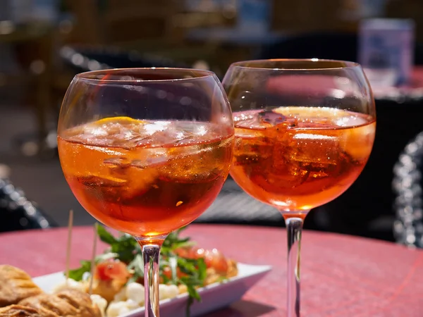 Spritz aperitif in italien — Stockfoto