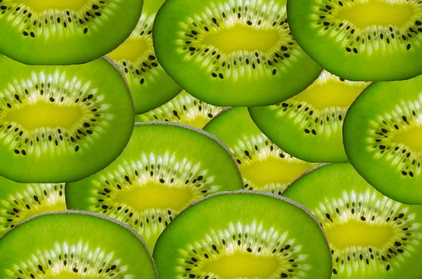 Rebanada de kiwi fresco — Foto de Stock