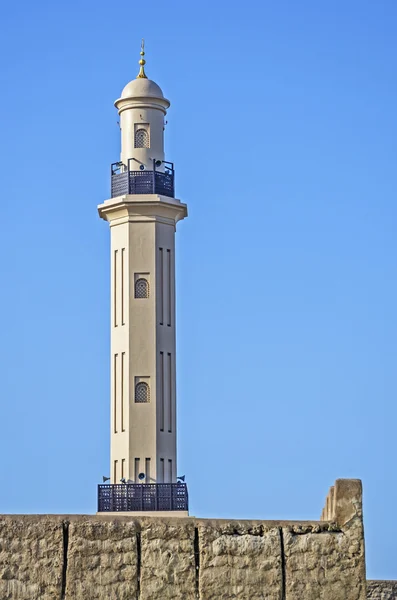 Dubaj minaretu zdjęcie niebieski — Zdjęcie stockowe