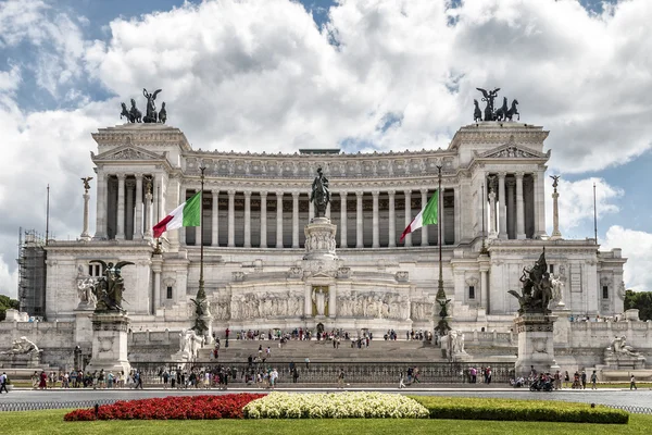 Nemzeti emlékmű, a Vittorio Emanuele Ii — Stock Fotó