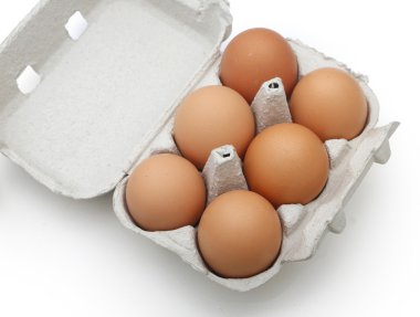 Pakette yumurtalar var.