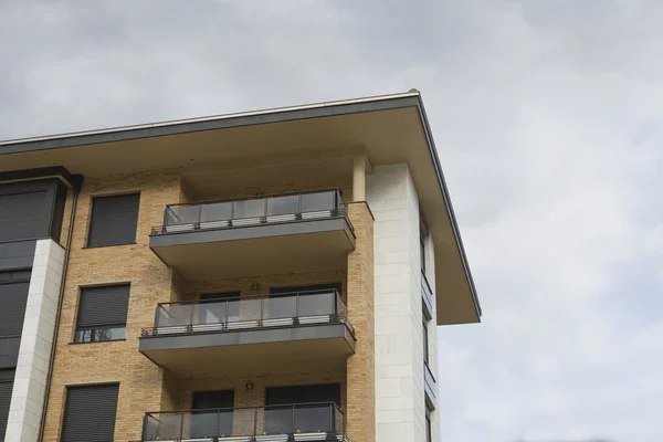 Fachada del edificio residencial — Foto de Stock