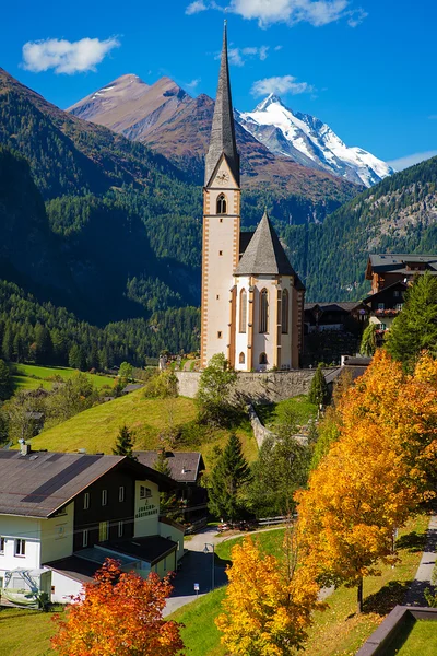Cortina, kilisede sonbahar, İtalya - Stok İmaj