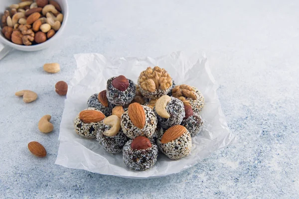 Organic non bake energy balls with nuts.