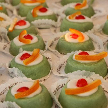 Sicilya tatlılar Cassata siciliana