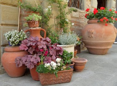 Various traditional clay planters clipart