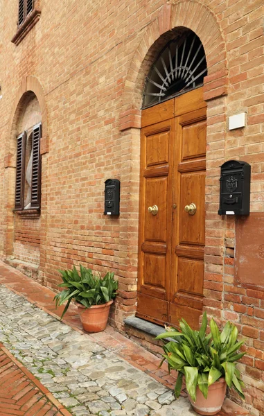 Old small italian street — Stock Photo, Image