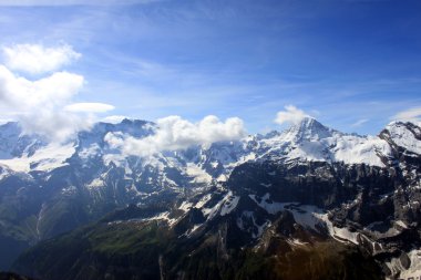 Bernese Oberland 'deki Dağlar