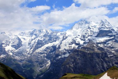 Bernese Oberland 'deki Dağlar