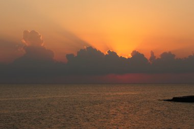 Sunrise Kıbrıs üzerinde