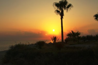 Sunrise Kıbrıs üzerinde