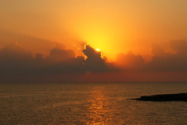 Sonnenaufgang über Zypern — Stockfoto