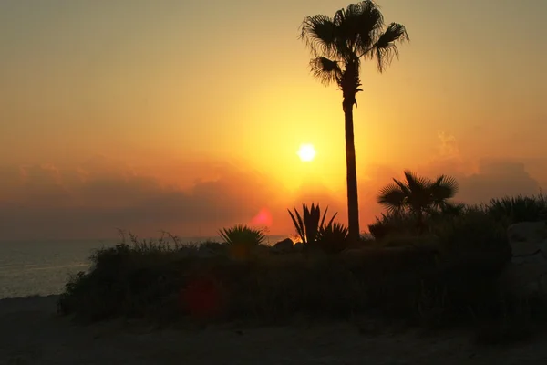 Sunrise Kıbrıs üzerinde — Stok fotoğraf