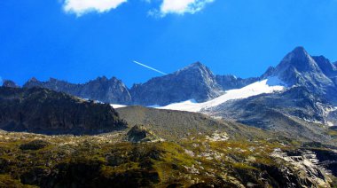 İsviçre 'nin yüksek dağlarında