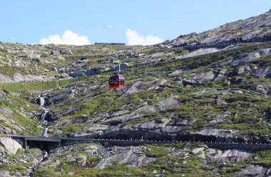 Yaz aylarında üzerinde Grimselpass