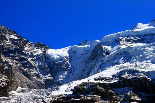 Höga berg i Schweiz — Stockfoto