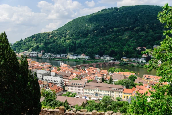 Vista panorâmica da cidade velha de Heidelberg e da Ponte Velha, Heidelberg, Alemanha — Fotografia de Stock