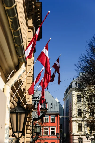 Riga tarihi kent, Riga, Letonya Letonya Ulusal bayraklar