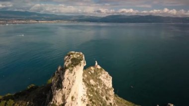 Caglairi 'de deniz manzaralı Şeytanın (sella del diavolo) Deniz manzaralı eyeri - Sardinya