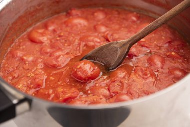 Taze bir ev yapımı domates kebabı.