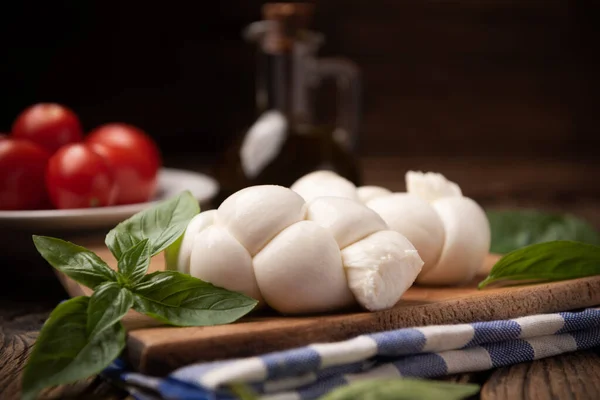 Twisted Mozzarella Italienne Fraîche Treccia Fromage Pâte Molle Italien Close — Photo