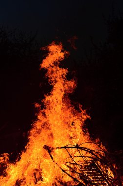 ateş