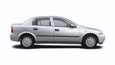 Opel Astra beyaz izole