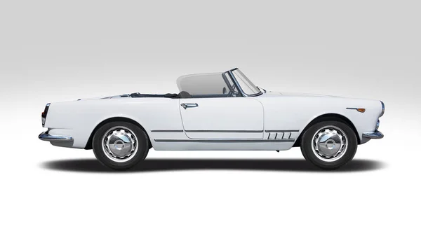 Cabrio Deportivo Italiano Clásico Coche Vista Lateral Aislado Blanco — Foto de Stock