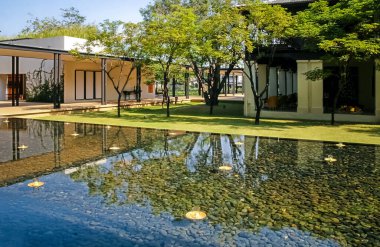 Chiang May, Tayland 'daki tropik otel.