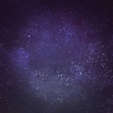 Arka planda yıldızlar olan gece gökyüzü. Evren