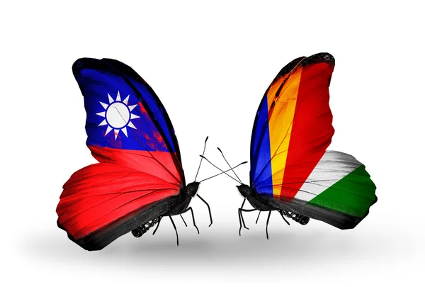 Butterflies with  Taiwan and Seychelles flags on wings — Stock Photo, Image