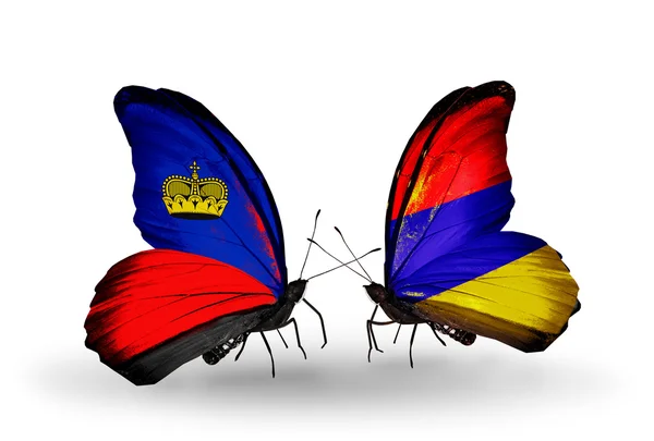 Mariposas con banderas de Liechtenstein y Armenia en alas — Foto de Stock