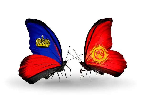 Fjärilar med Liechtenstein och Kirgisiska flaggor på vingar — Stockfoto