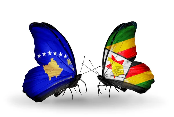 Papillons avec drapeaux du Kosovo et du Zimbabwe — Photo