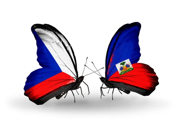 Butterflies with Czech and  Haiti flags — Stock Photo, Image