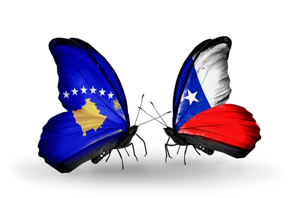 Butterflies with Kosovo and Chile flags — Stock Photo, Image