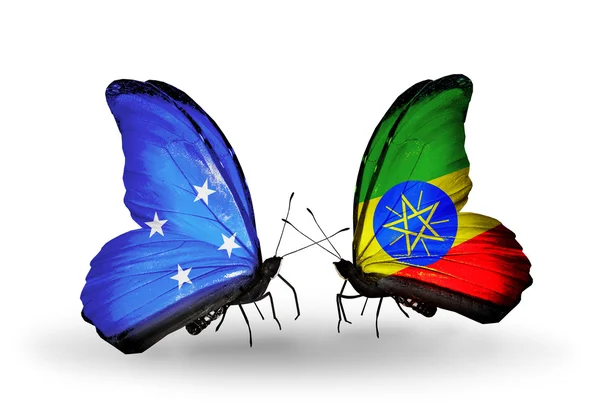 Farfalle con bandiere di Micronesia ed Etiopia — Foto Stock