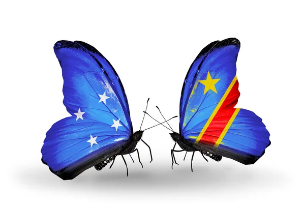 Mariposas con Micronesia y banderas Kongo — Foto de Stock