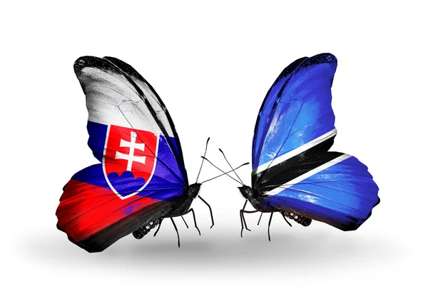 Borboletas com bandeiras da Eslováquia e Botswana — Fotografia de Stock