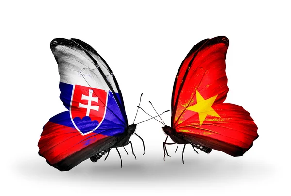 Borboletas com bandeiras da Eslováquia e do Vietname — Fotografia de Stock