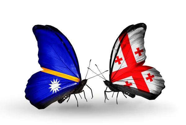 Mariposas con banderas de Nauru y Georgia — Foto de Stock